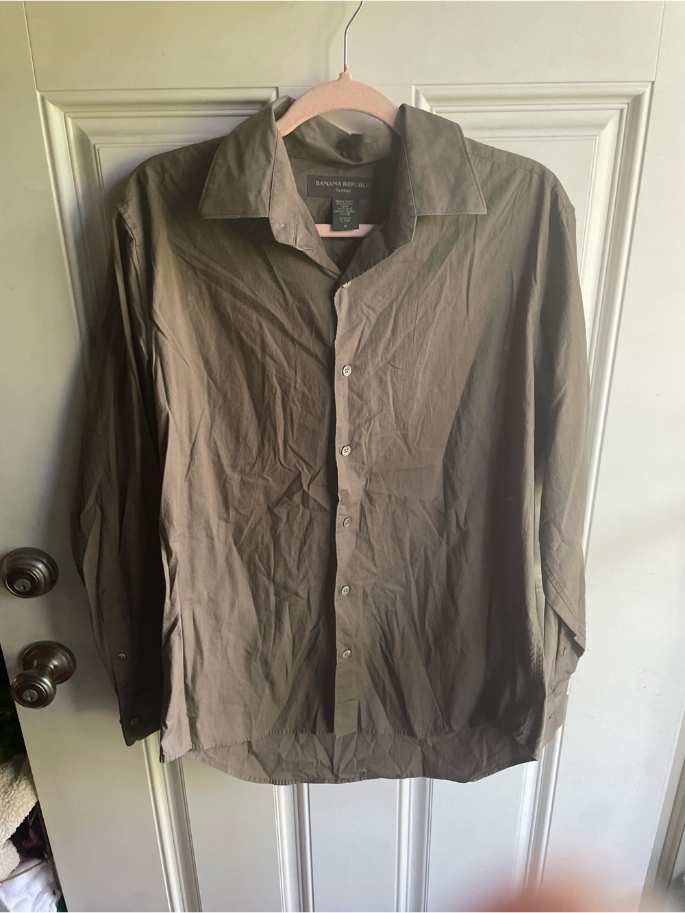 Banana Republic Men's Olive Green Button-Up Dress Shirt